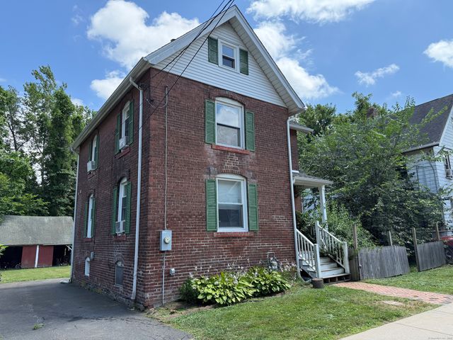 16 Brown Avenue, Windsor, CT 06095