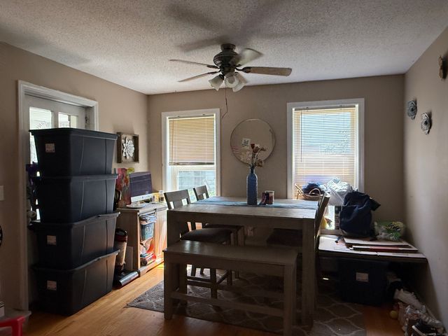 16 Brown Avenue, Windsor, CT 06095