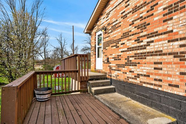 205 Laurel Lane, Nicholasville, KY 40356