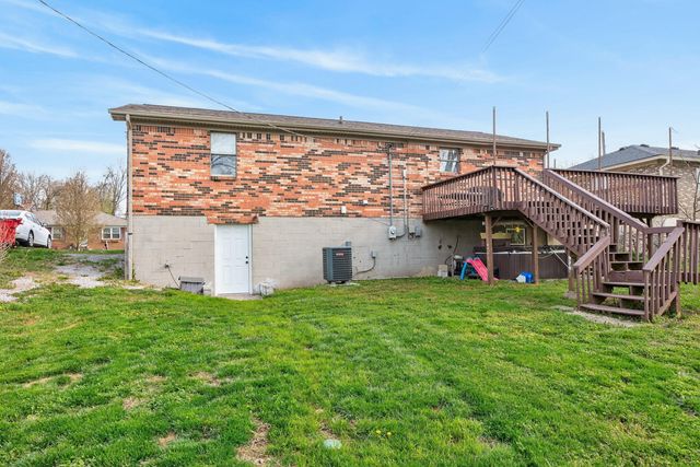 205 Laurel Lane, Nicholasville, KY 40356