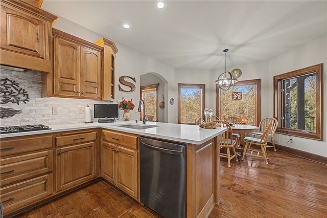 34 Kinloch Drive, Bella Vista, AR 72715