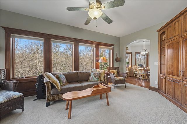 34 Kinloch Drive, Bella Vista, AR 72715