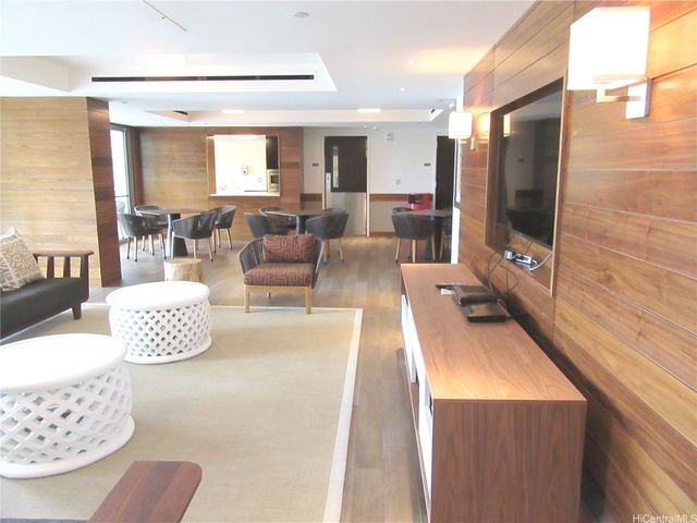 1189 Waimanu Street 1706, Honolulu, HI 96814