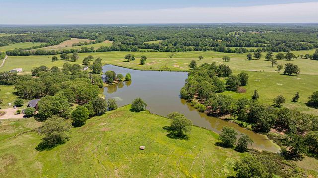 636 CR 3330, Omaha, TX 75571