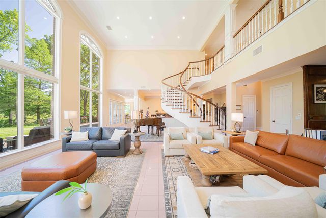 636 CR 3330, Omaha, TX 75571