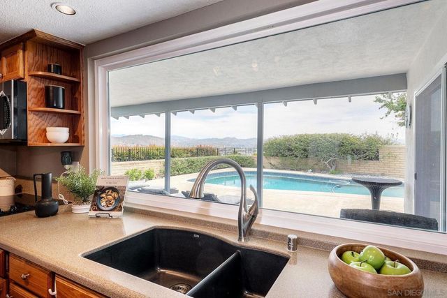 1535 Avenida Ladera, El Cajon, CA 92020