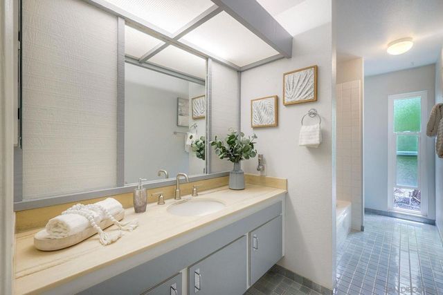 1535 Avenida Ladera, El Cajon, CA 92020