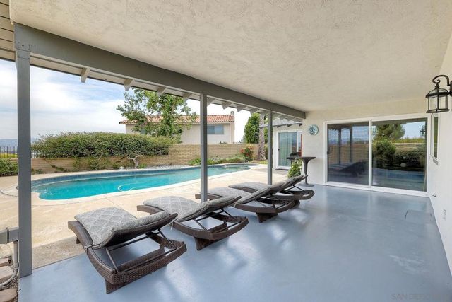 1535 Avenida Ladera, El Cajon, CA 92020
