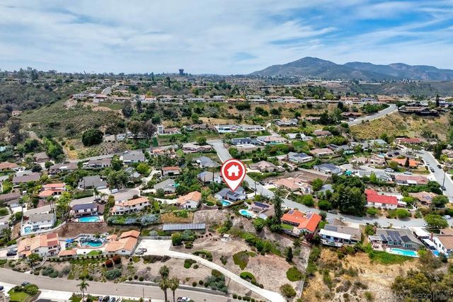 1535 Avenida Ladera, El Cajon, CA 92020