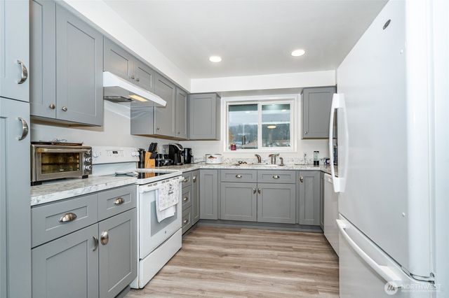 2119 SW Olympic Drive, Chehalis, WA 98532