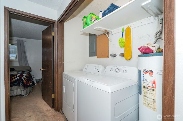 2119 SW Olympic Drive, Chehalis, WA 98532