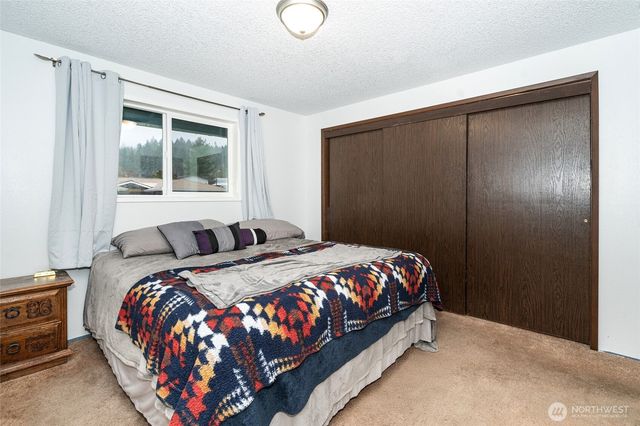 2119 SW Olympic Drive, Chehalis, WA 98532