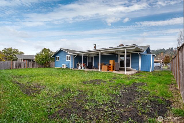 2119 SW Olympic Drive, Chehalis, WA 98532