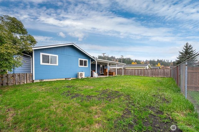 2119 SW Olympic Drive, Chehalis, WA 98532