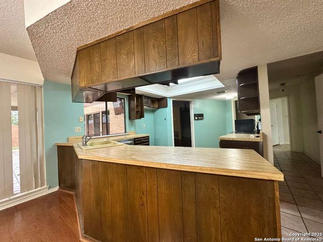 3522 Foxbriar, Schertz, TX 78108