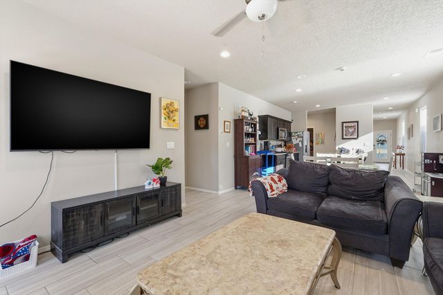 3187 Kunzita Street SE, Rio Rancho, NM 87124