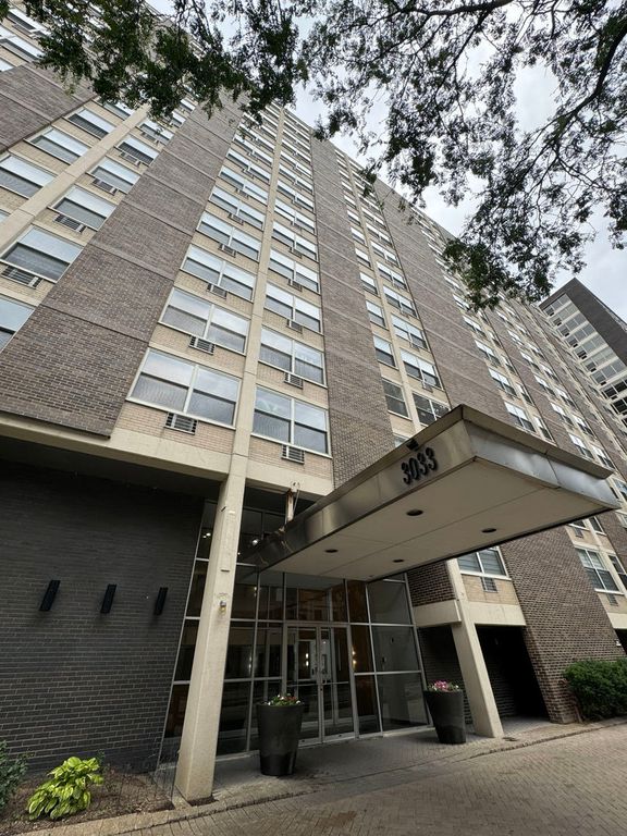 3033 N SHERIDAN Road 1505, Chicago, IL 60657