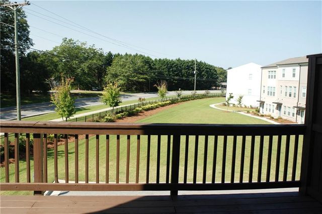 2200 Whistler Way NE, Lawrenceville, GA 30043