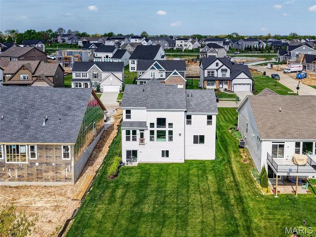 208 Kerry Downs Drive, O'fallon, MO 63368