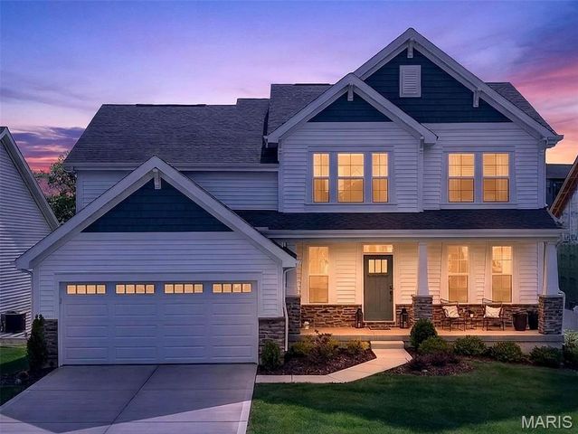 208 Kerry Downs Drive, O'fallon, MO 63368