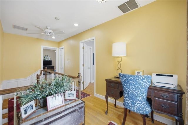 19 Crapo St, Taunton, MA 02780