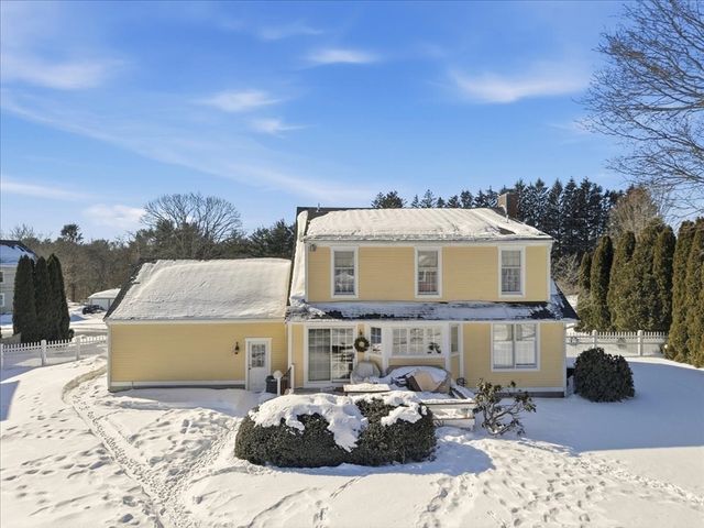 19 Crapo St, Taunton, MA 02780