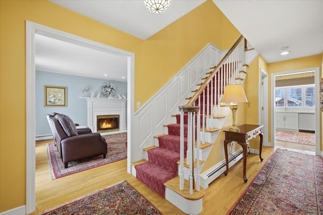 19 Crapo St, Taunton, MA 02780