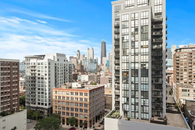 653 N Kingsbury Street 1207, Chicago, IL 60654