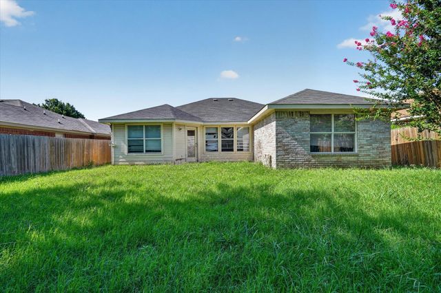 1414 Aviary Drive, Desoto, TX 75115