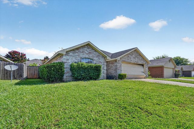 1414 Aviary Drive, Desoto, TX 75115