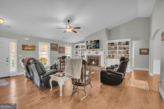 201 Poppyfield Farm Drive, Good Hope, GA 30641