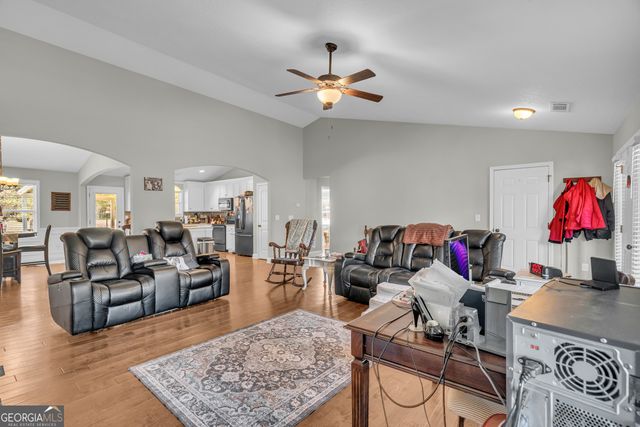 201 Poppyfield Farm Drive, Good Hope, GA 30641