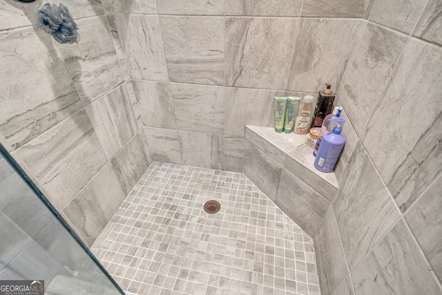 201 Poppyfield Farm Drive, Good Hope, GA 30641