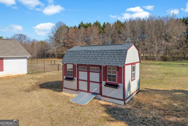 201 Poppyfield Farm Drive, Good Hope, GA 30641