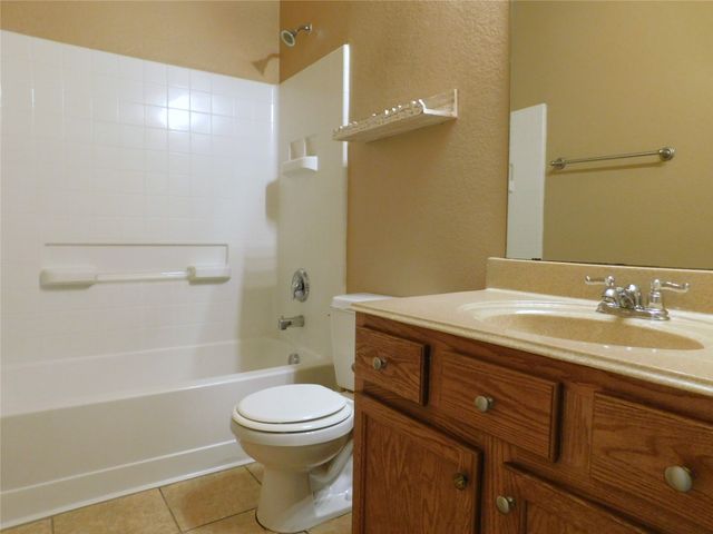 717 Partridge Drive, Aubrey, TX 76227