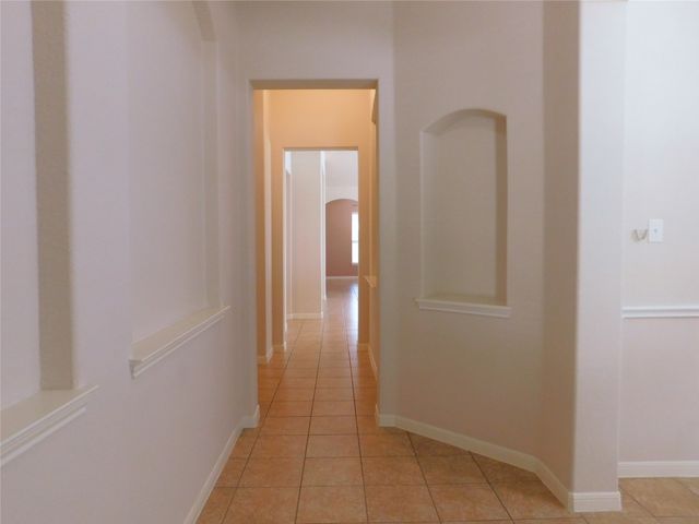 717 Partridge Drive, Aubrey, TX 76227