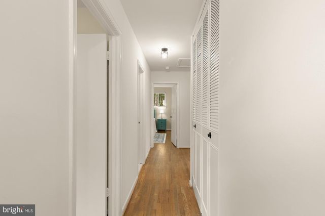 10103 DUNDALK ST, Fairfax, VA 22032
