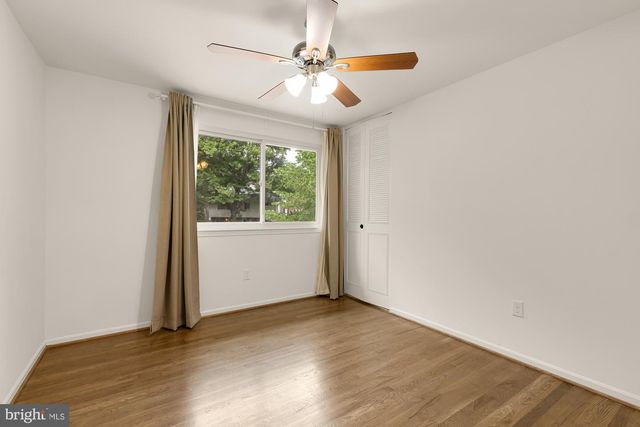 10103 DUNDALK ST, Fairfax, VA 22032