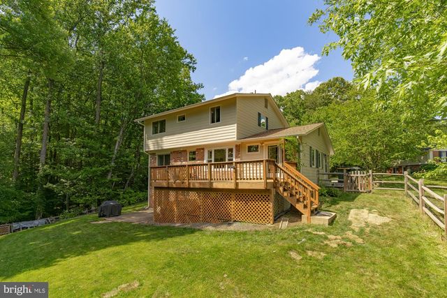 10103 DUNDALK ST, Fairfax, VA 22032