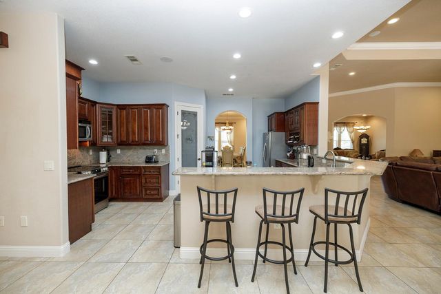 1350 Burman Dr, Turlock, CA 95382