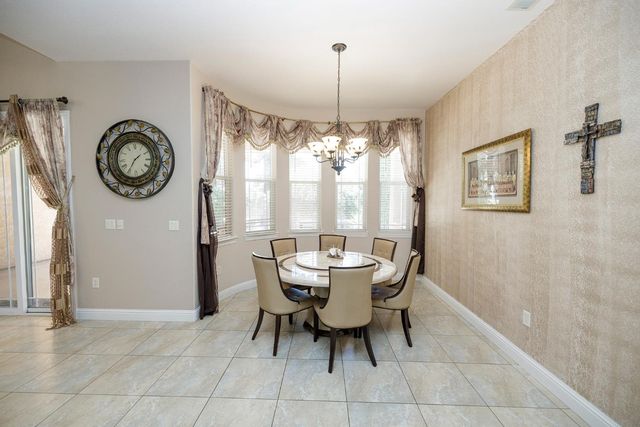 1350 Burman Dr, Turlock, CA 95382