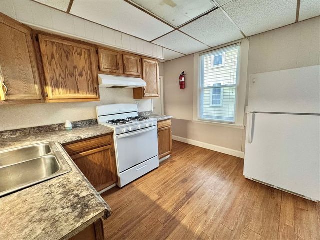 297 -301 East North Street, Geneva City, NY 14456