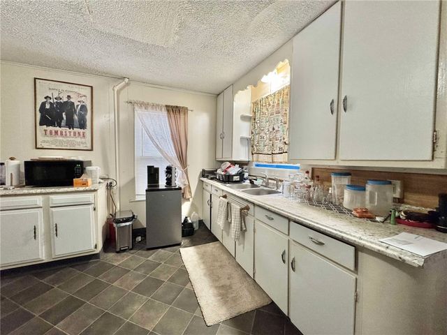 297 -301 East North Street, Geneva City, NY 14456