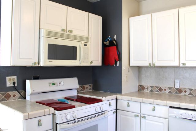 629 Chippewa Street, Mount Clemens, MI 48043