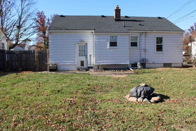 629 Chippewa Street, Mount Clemens, MI 48043