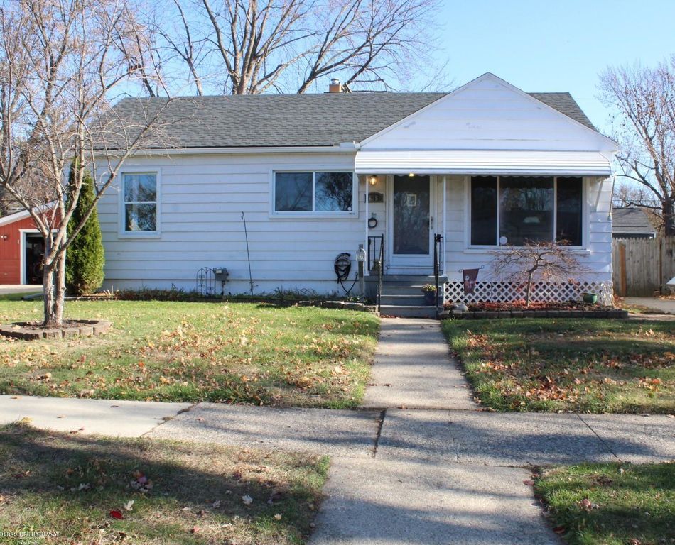 629 Chippewa Street, Mount Clemens, MI 48043