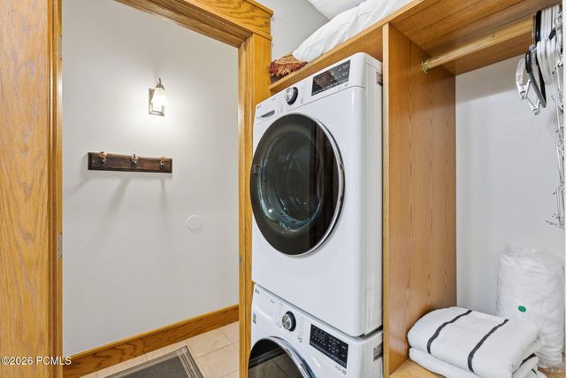 2305 Sidewinder Drive 911, Park City, UT 84060