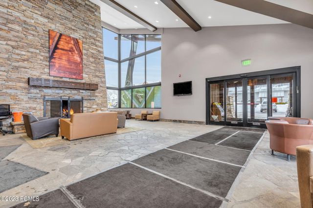 2305 Sidewinder Drive 911, Park City, UT 84060