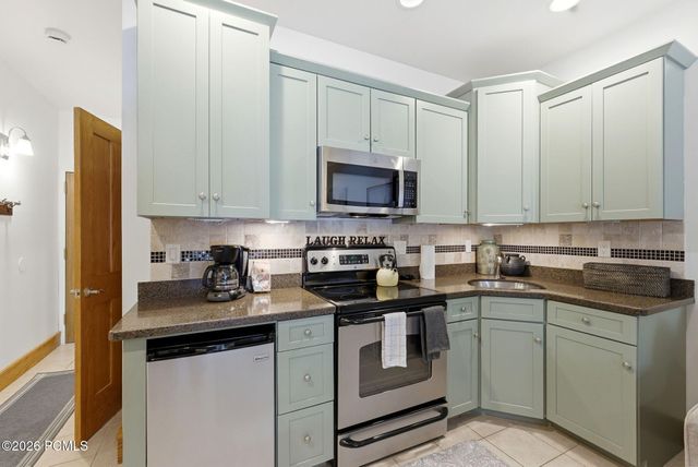 2305 Sidewinder Drive 911, Park City, UT 84060