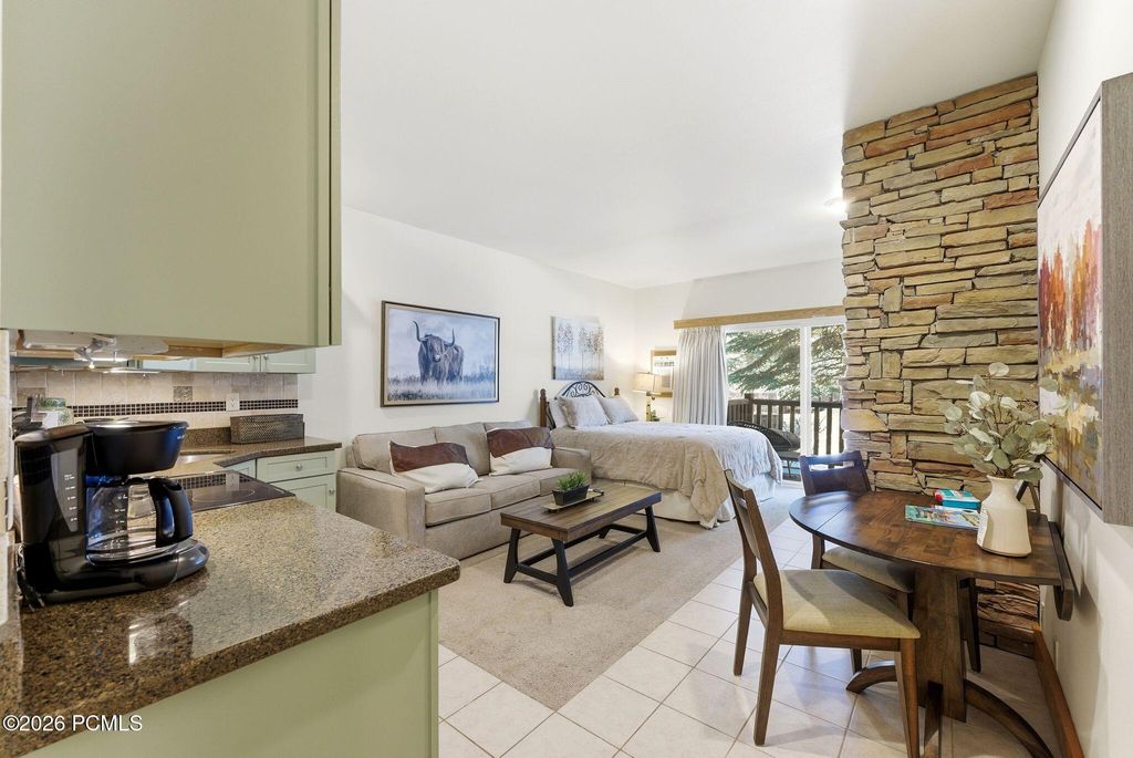 2305 Sidewinder Drive 911, Park City, UT 84060